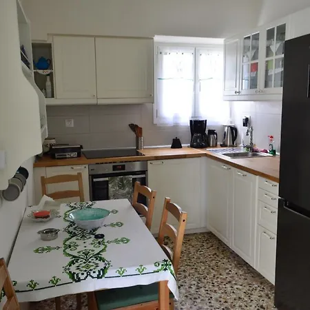 アパート αισθηση απεραντησ γαληνησ και ελευθεριασ カヴァラ