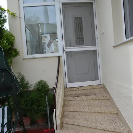 αισθηση απεραντησ γαληνησ και ελευθεριασ Apartman *